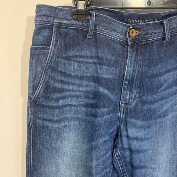BANANA republic jeans. Size 35x36. Excellent condition. Gorgeous fade. - Picture 3 of 8